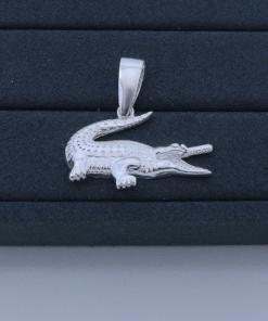 M3-1 Pingente LACOSTE  TAM 3,9cm  6g Lote 2