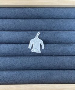 M1-32 Pingente Kimono TAM 2,4cm 1.95g Lote 2