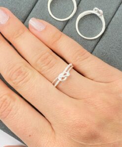 R3-5 Anel Importado Craveja 1.52g Lote 17